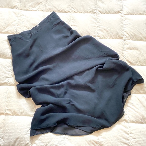 Valerie Stevens Dresses & Skirts - Silk Skirt